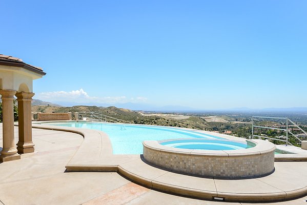 UNIVERSAL-B430-CHW-16 UNIVERSAL-B430-CHW-16