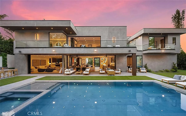 5star 8772 sherman oaks