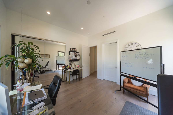 13646 office 1