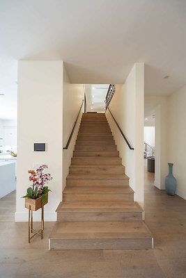 13646 stairs 4