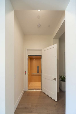 13646 elevator 1