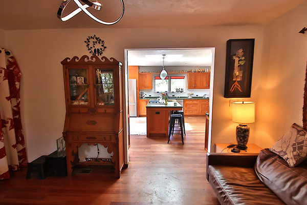 UNIVERSAL-CW045-VEN-32