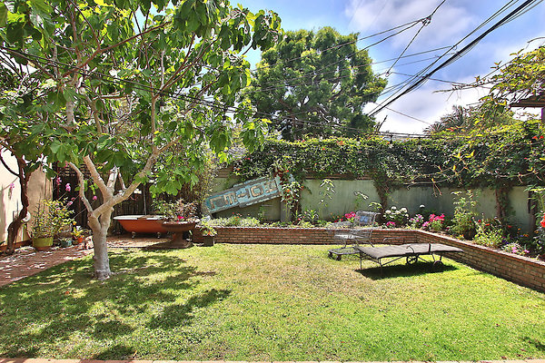 UNIVERSAL-CW045-VEN-72