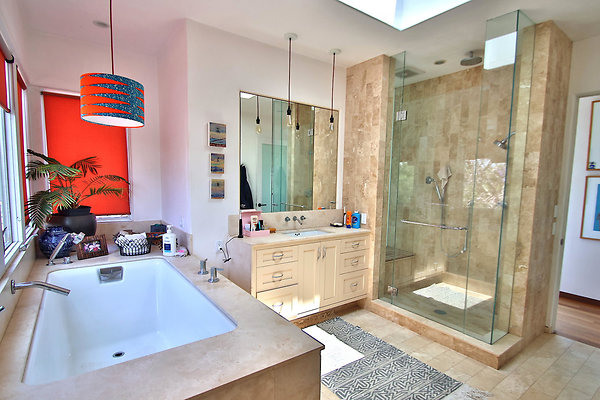 UNIVERSAL-CW045-VEN-54