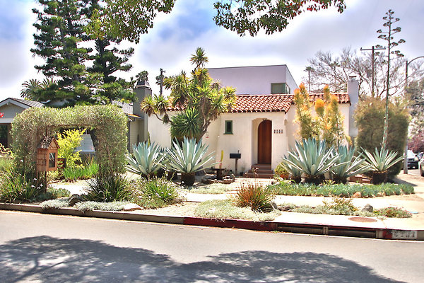 UNIVERSAL-CW045-VEN-2