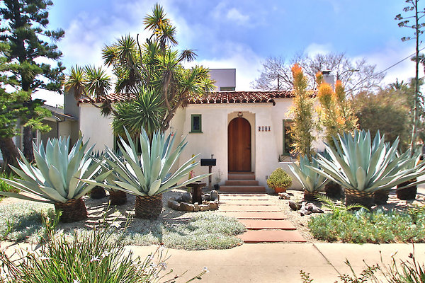 UNIVERSAL-CW045-VEN-5