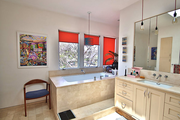 UNIVERSAL-CW045-VEN-53