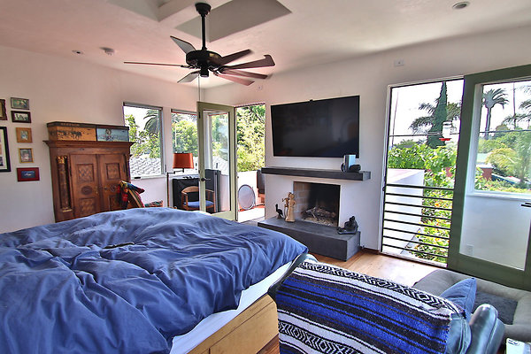 UNIVERSAL-CW045-VEN-48