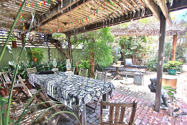 UNIVERSAL-CW045-VEN-76