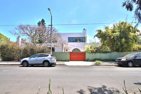 UNIVERSAL-CW045-VEN-81