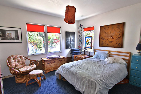 UNIVERSAL-CW045-VEN-35