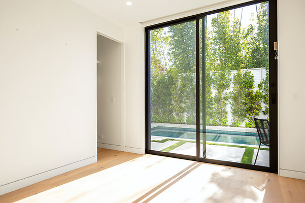 UNIVERSAL-D271-VEN-31