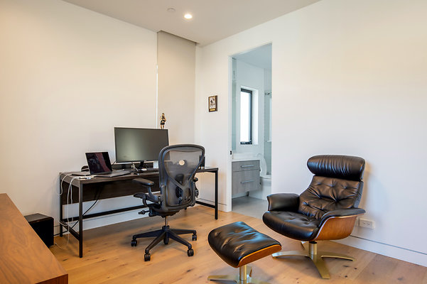 UNIVERSAL-D271-VEN-47