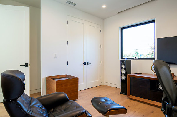 UNIVERSAL-D271-VEN-49