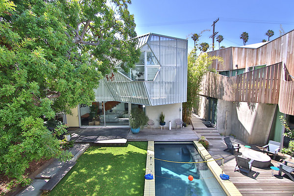 UNIVERSAL-CW043-VEN-130 UNIVERSAL-CW043-VEN-130