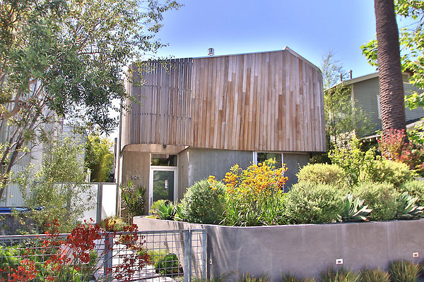 UNIVERSAL-CW043-VEN-6