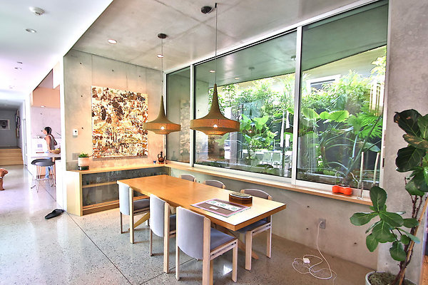 UNIVERSAL-CW043-VEN-32