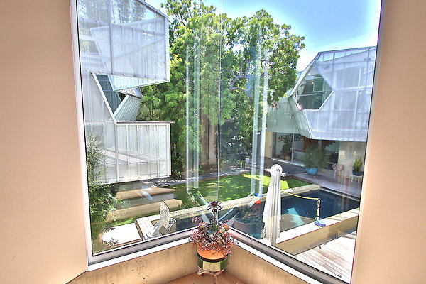 UNIVERSAL-CW043-VEN-62