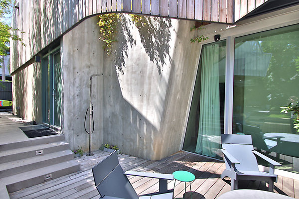 UNIVERSAL-CW043-VEN-136 UNIVERSAL-CW043-VEN-136