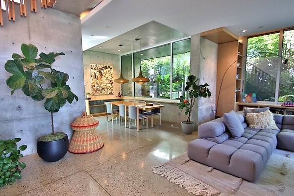 UNIVERSAL-CW043-VEN-16