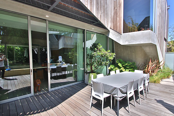 UNIVERSAL-CW043-VEN-137 UNIVERSAL-CW043-VEN-137