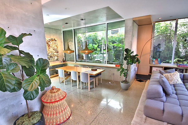 UNIVERSAL-CW043-VEN-30