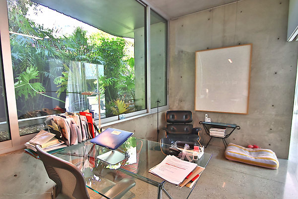 UNIVERSAL-CW043-VEN-58