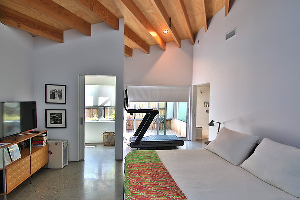 UNIVERSAL-CW043-VEN-76