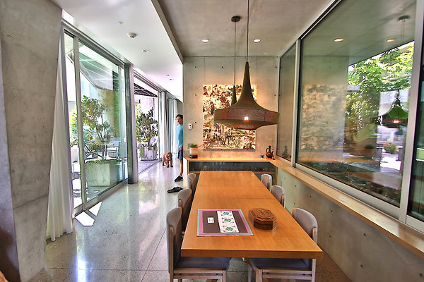 UNIVERSAL-CW043-VEN-33