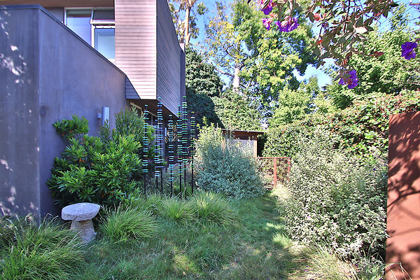 UNIVERSAL-CW048-VEN-12