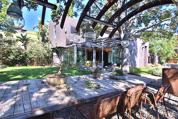 UNIVERSAL-CW048-VEN-32