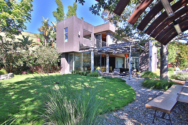 UNIVERSAL-CW048-VEN-3