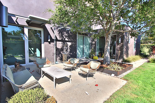 UNIVERSAL-CW048-VEN-21