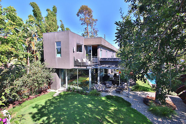 UNIVERSAL-CW048-VEN-2