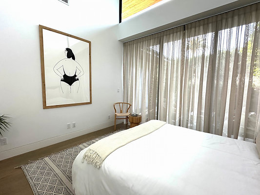 UNIVERSAL-CW180-MRV-67