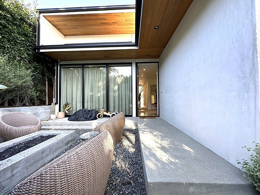 UNIVERSAL-CW180-MRV-15