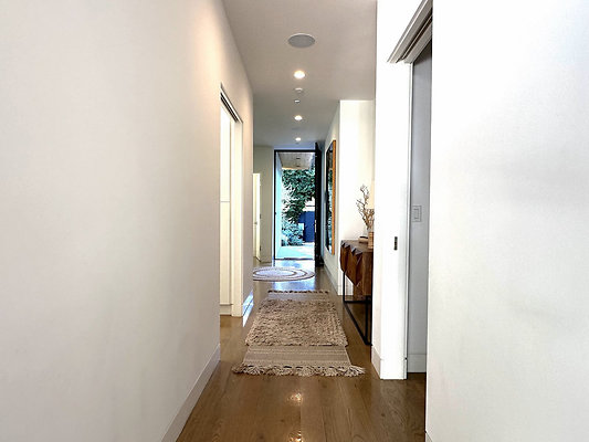 UNIVERSAL-CW180-MRV-22