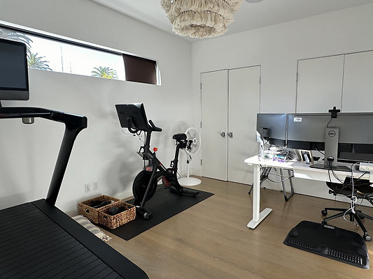 UNIVERSAL-CW180-MRV-87