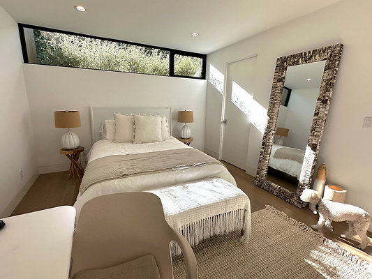 UNIVERSAL-CW180-MRV-64