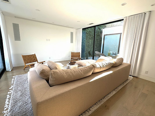 UNIVERSAL-CW180-MRV-29