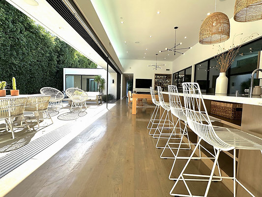 UNIVERSAL-CW180-MRV-49