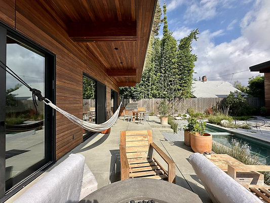 UNIVERSAL-CW163-VEN-112