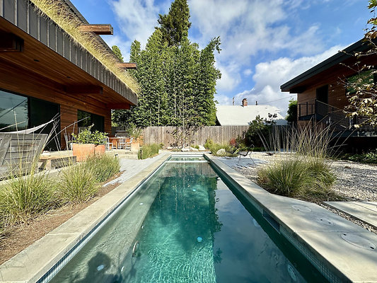 UNIVERSAL-CW163-VEN-107