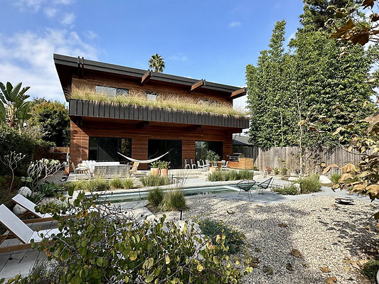 UNIVERSAL-CW163-VEN-99