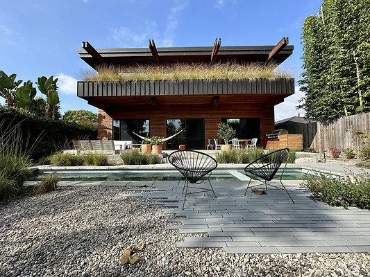 UNIVERSAL-CW163-VEN-106