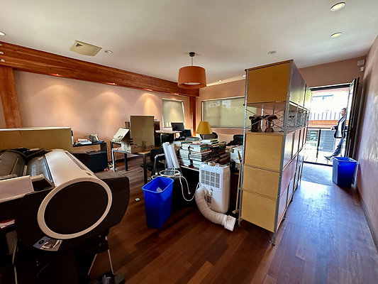 UNIVERSAL-CW163-VEN-117