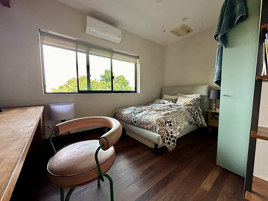 UNIVERSAL-CW163-VEN-71