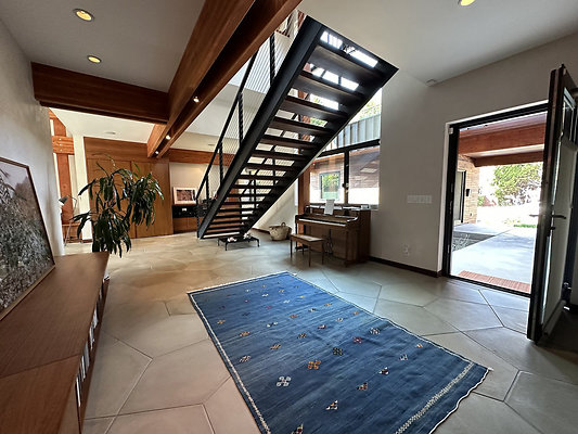 UNIVERSAL-CW163-VEN-20