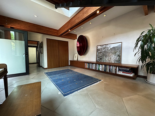 UNIVERSAL-CW163-VEN-23