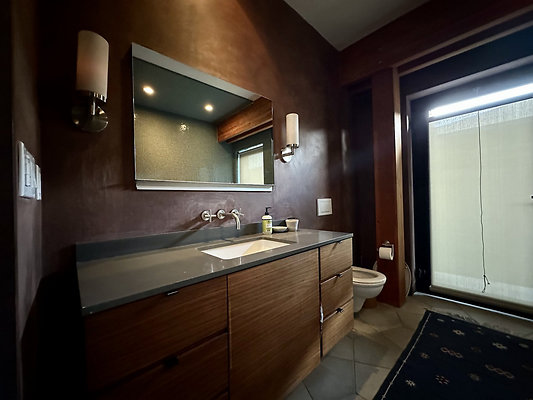 UNIVERSAL-CW163-VEN-56